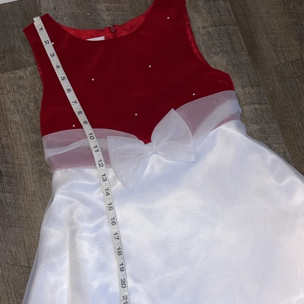 Bonnie Jean Vintage Red Velvet with Pearl Bead Detail White Tulle Skirt Dress 16